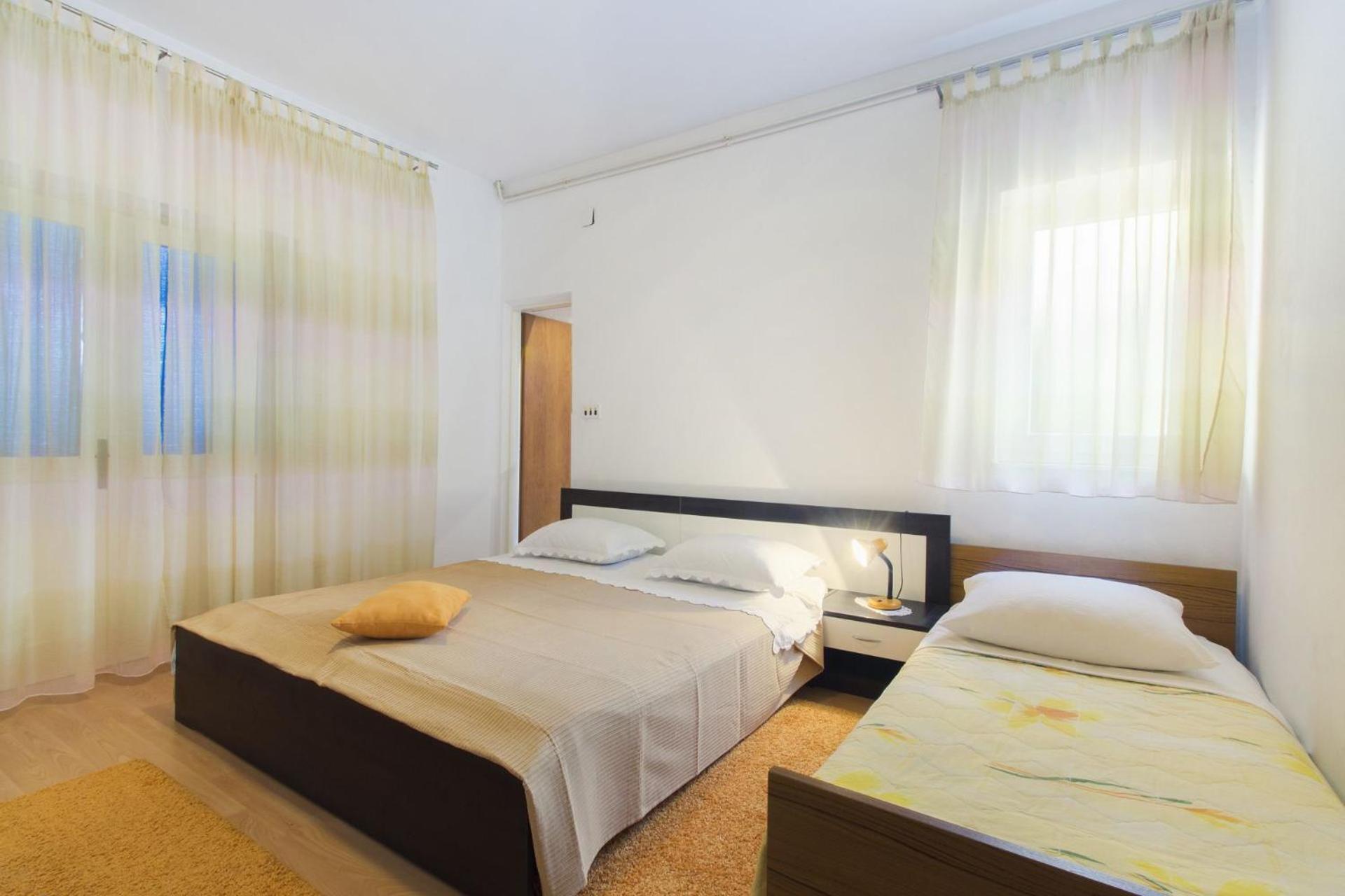 Apartments Vince 普利莫顿 外观 照片